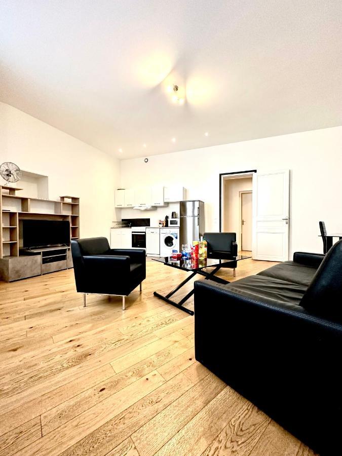 Apartment Champs Elysees 3 Paris Exteriör bild