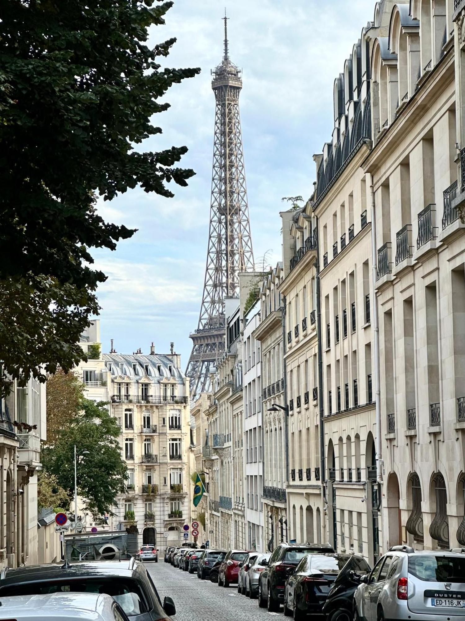 Apartment Champs Elysees 3 Paris Exteriör bild